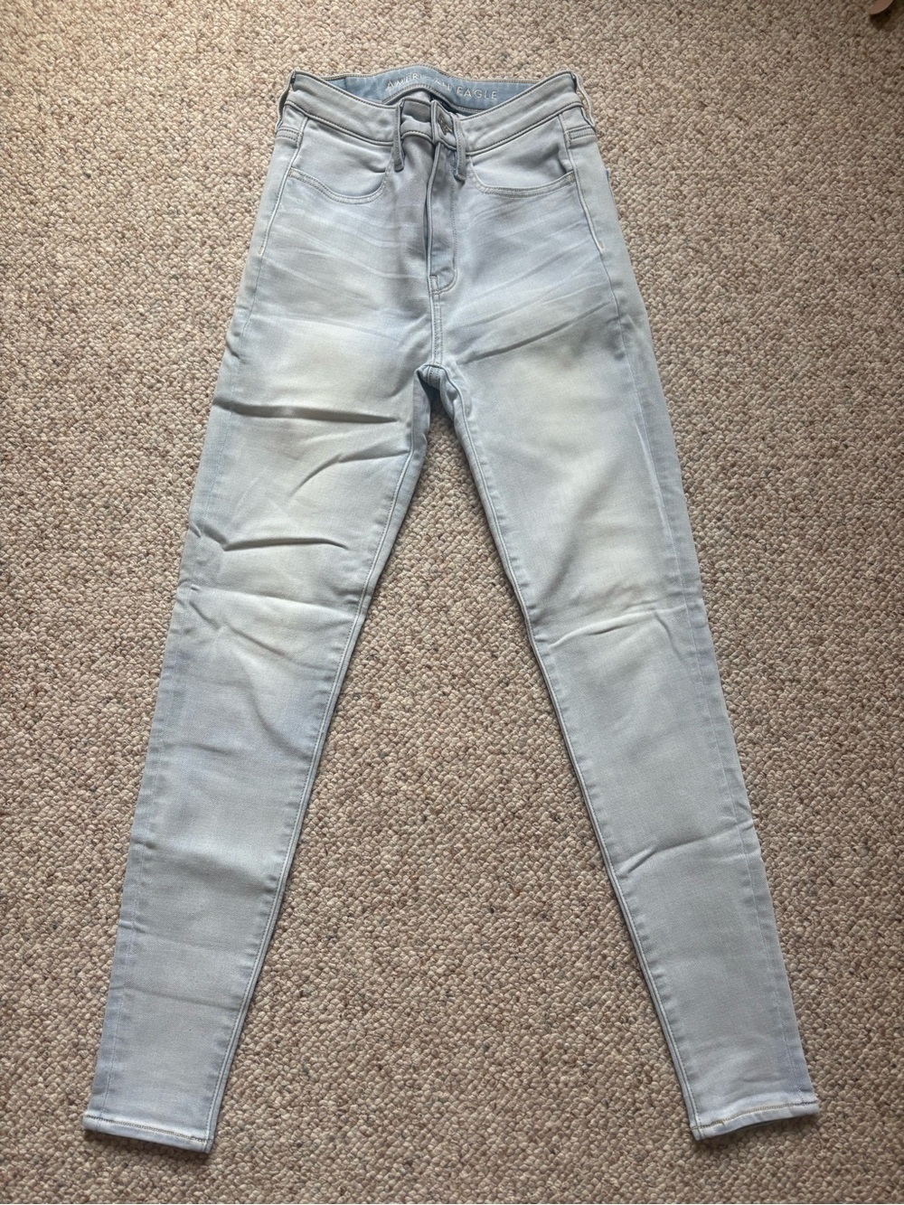 American Eagle Outfitters Super Hi-Rise Light Blue Jegging